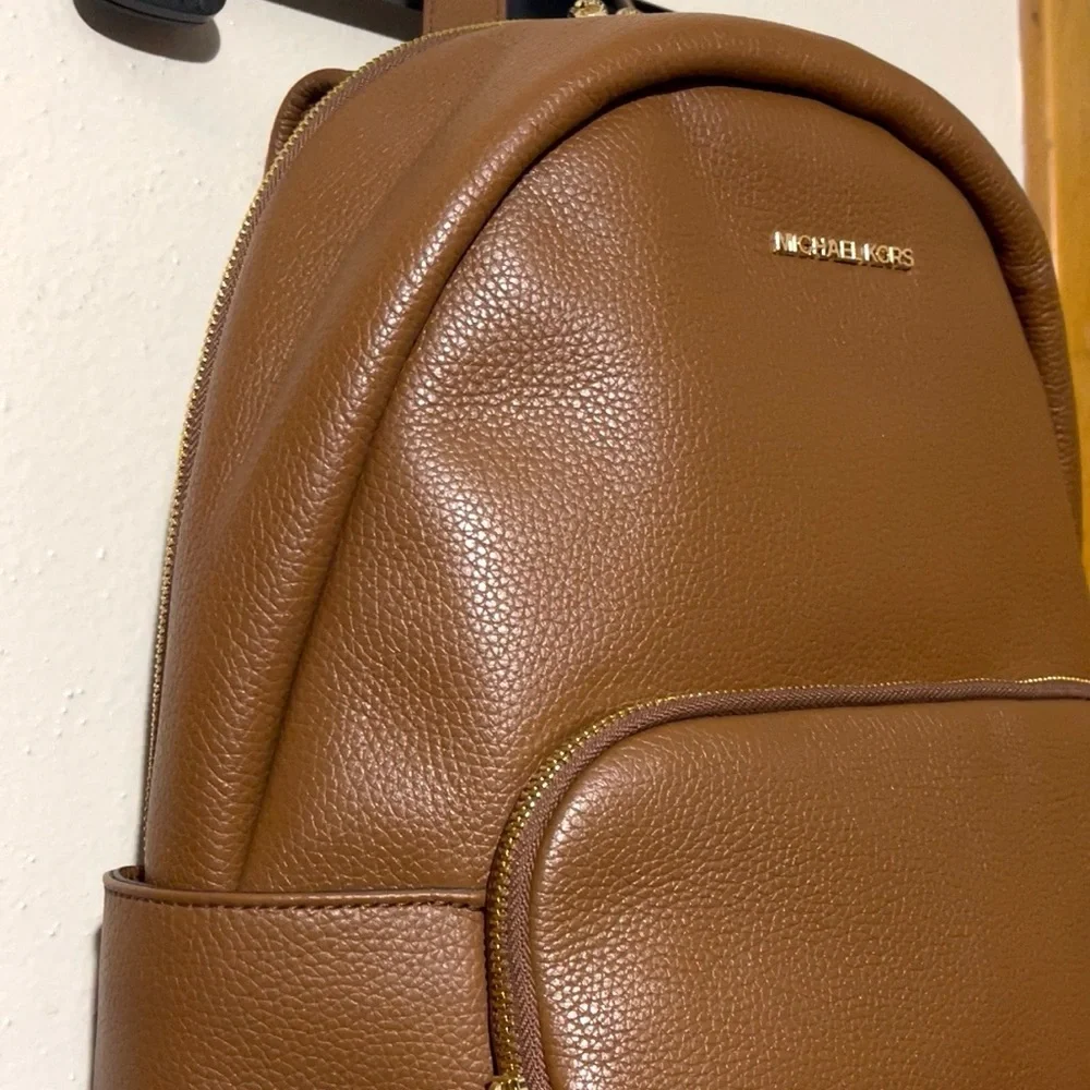 🆕🌺MICHAEL KORS Backpack🌺 - Picture 6 of 16